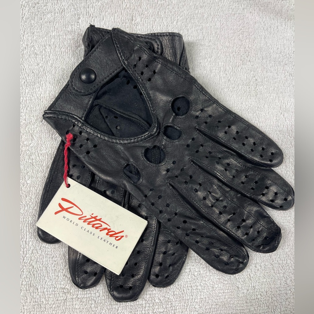 mens Pittards black leather driving gloves